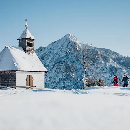 Aparthotel Haus Obweg - Postalm Hallein