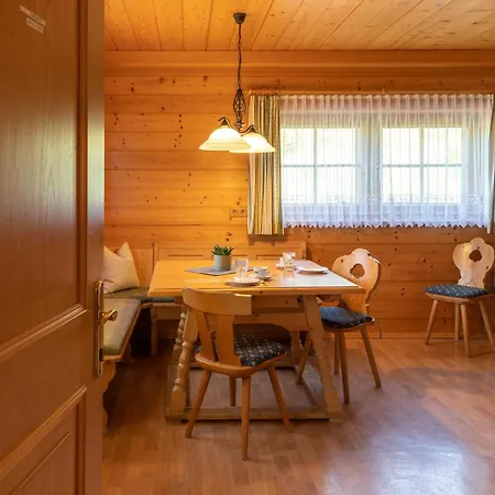 Aparthotel Haus Obweg - Postalm 3*